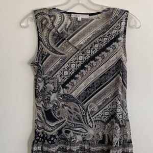 Cleo Women's Black and Gray Patterned Top